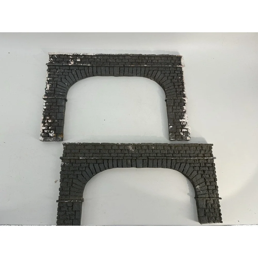 Vintage Cut Stone Resin Model Railroad Tunnel Portal Entrance Brick Facade Wall